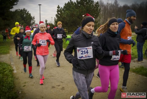 Mikołajkowy bieg Radia Wrocław. Tak się bawiliście [ZOBACZ] - 170