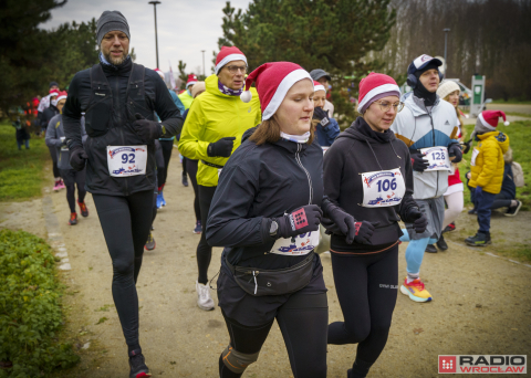 Mikołajkowy bieg Radia Wrocław. Tak się bawiliście [ZOBACZ] - 172