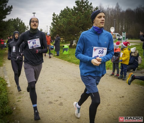 Mikołajkowy bieg Radia Wrocław. Tak się bawiliście [ZOBACZ] - 177