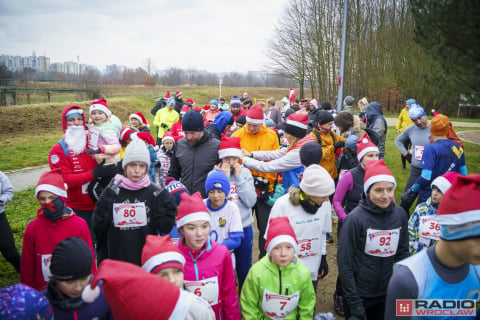 Mikołajkowy bieg Radia Wrocław. Tak się bawiliście [ZOBACZ] - 35