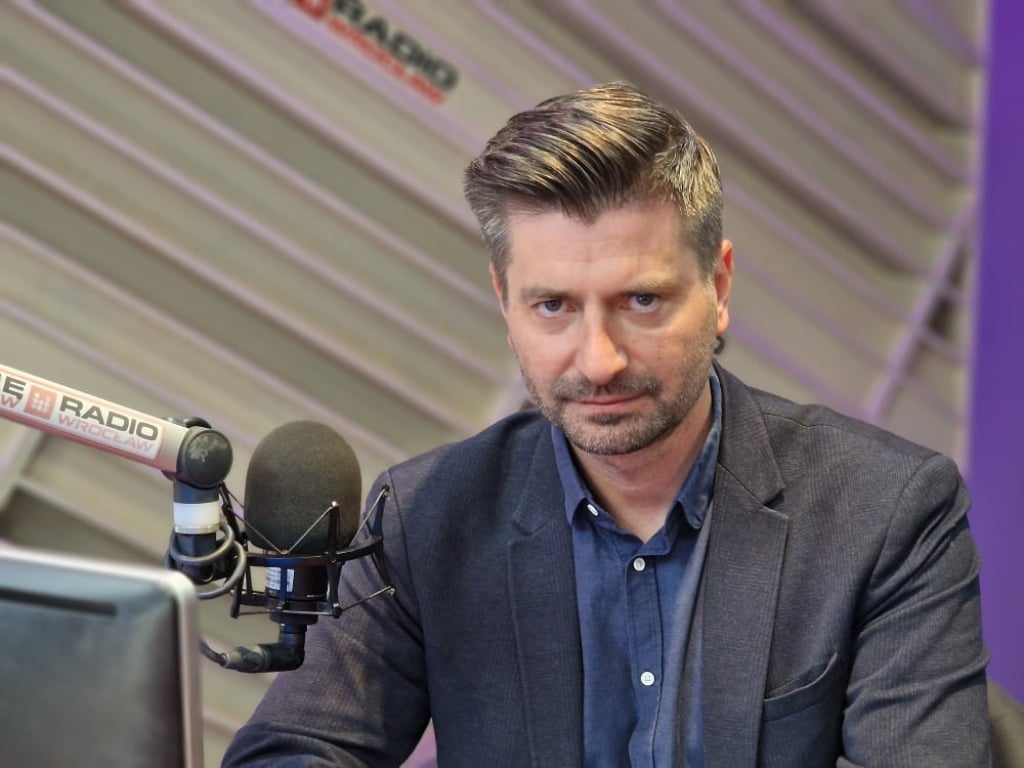 Rozmowa dnia: europoseł Krzysztof Śmiszek, Nowa Lewica  - Rozmowa dnia: europoseł Krzysztof Śmiszek, Lewica Fot: Radio Wrocław