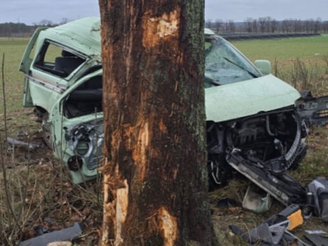 Wypadek w Komorowie. Mikołaj i Karol zginęli w drodze szkoły. Uczniowie i nauczyciele w żałobie - 0