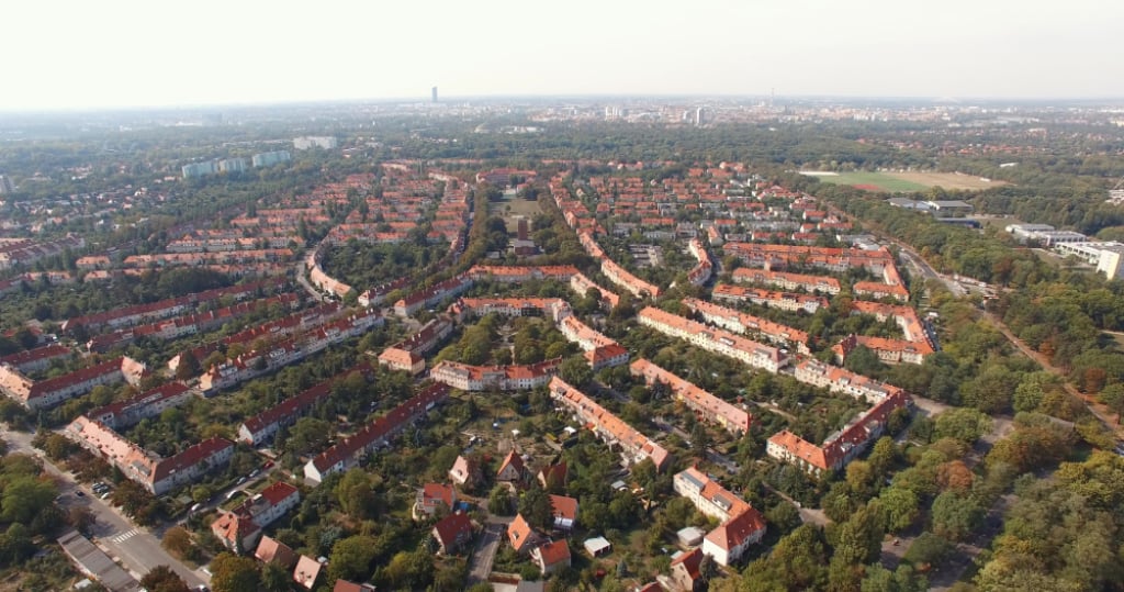 Nowe stanowisko we wrocławskim urzędzie. Ma usprawnić kontakt z lokalnymi społecznościami - Menedżerowie osiedli mają być wsparciem dla mieszkańców oraz ich interesów. Fot. Radosław Bugajski