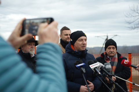 Po 24 latach pociąg znów dojechał do Mysłakowic. Jak wyglądał testowy przejazd na linii Jelenia Góra-Karpacz? [WIDEO] - 0