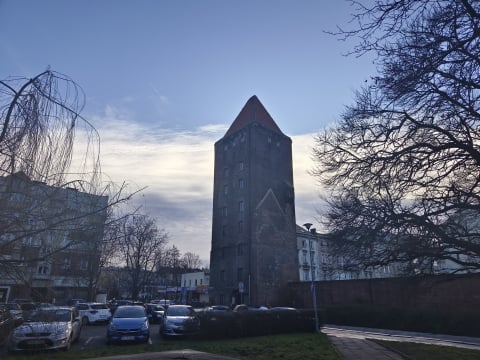 Legnicka Brama Chojnowska doczeka się remontu. Zabytek jest w dramatycznym stanie - 0