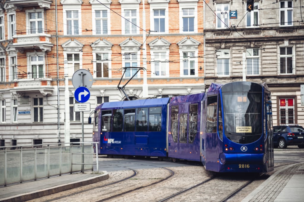 MPK Wrocław otrzyma ponad 200 mln zł! Pieniądze pochodzą z środków KPO  - Wrocław uzyskał maksymalną kwotę dofinansowania z Krajowego Planu Odbudowy. Fot: Radio Wrocław