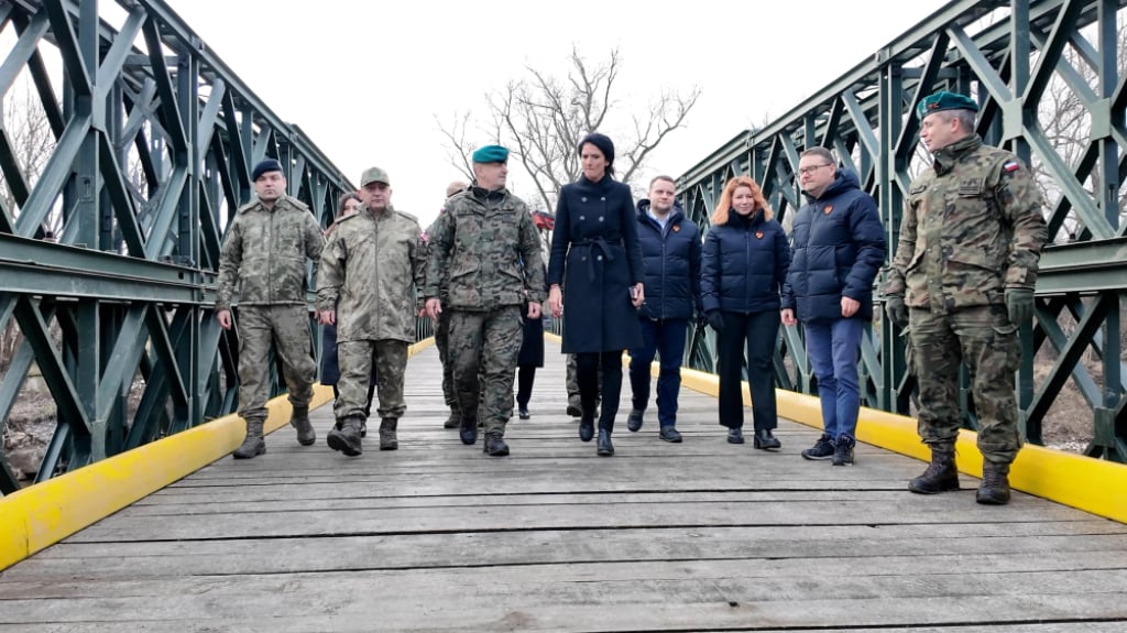 Turecka armia wybudowała w Krosnowicach tymczasowy most. Kiedy zostanie oddany do użytku?