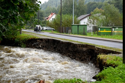 Wojsko zbuduje most w gminie Walim. To jednak kropla w morzu potrzeb. Straty są szacowane na 34 mln zł - 4