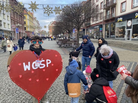 Wrocław gra z WOŚP! Koncerty, licytacje, wystawy. Na wrocławskim rynku czeka dużo atrakcji - 5