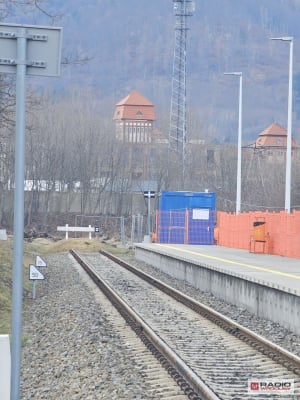 "Po 40 latach pociągi znów pojadą obok jeziora Bielawskiego". Rozpoczęto rozbudowę linii w kierunku Gór Sowich - 7