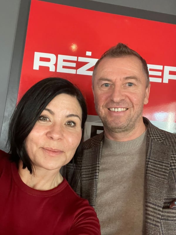 Chwalimy swoje: Każdy bez wyjątku ma jakiś talent. Znajduje je Piotr Koziol - Katarzyna Górna-Drzewosz i Piotr Kozioł, gość audycji "Chwalimy swoje". Fot: Radio Wrocław