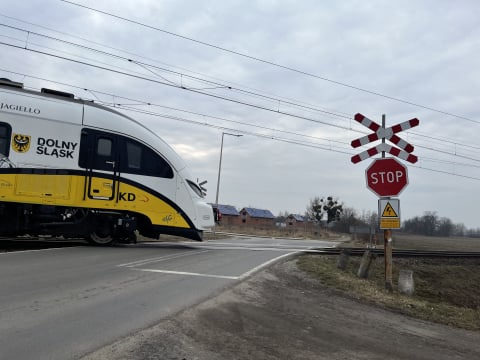 Nastolatek zginął pod kołami pociągu. Teraz chcą zwiększyć tam bezpieczeństwo - 0