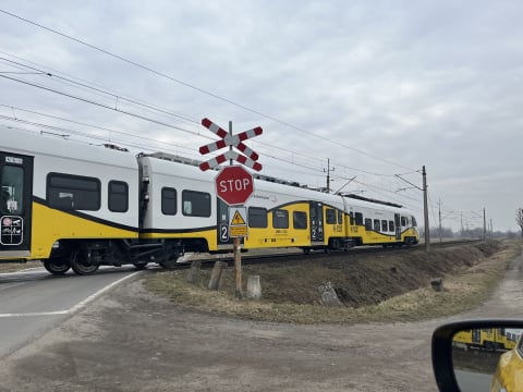 Nastolatek zginął pod kołami pociągu. Teraz chcą zwiększyć tam bezpieczeństwo - 1