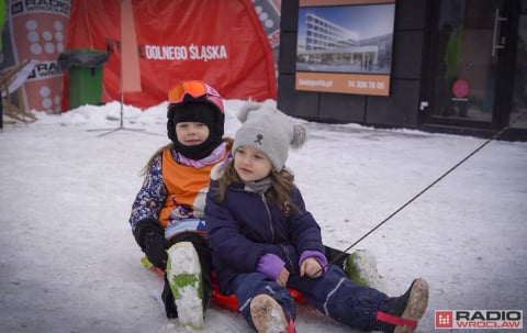  Dolnośląska Zima 2025. Radio Wrocław gra na stoku w Czarna Góra Resort [ZDJĘCIA] - 40