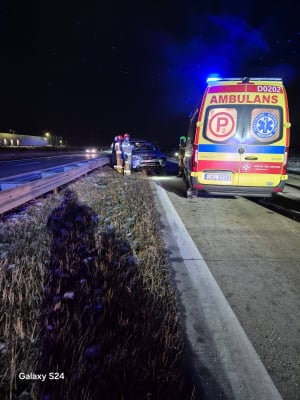 A4 w kierunku Wrocławia zablokowana. Wypadek na autostradzie, jedna osoba ranna - 5