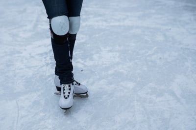 Ślizganie... dla zwierzaków. Lodowisko wesprze schronisko w Świdnicy