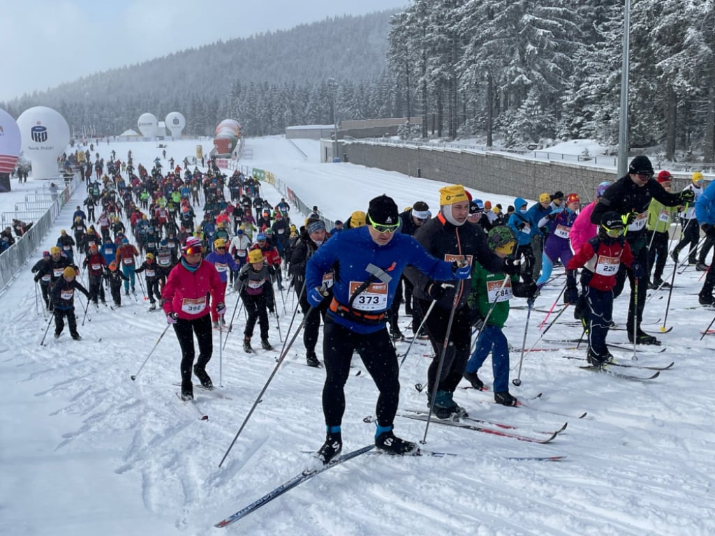 49. Bieg Piastów wystartował! Dopisały pogoda, trasa i uczestnicy zawodów - Wystartował 49. Bieg Piastów – Festiwal Narciarstwa Biegowego. Fot. Jakub Thauer