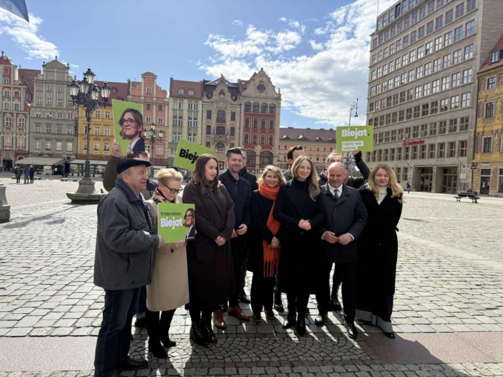 Nowa Lewica we Wrocławiu: Magdalena Biejat gwarancją bezpieczeństwa i silnej polityki społecznej - Przedstawiciele Nowej Lewicy we Wrocławiu. Fot. Mateusz Florczyk