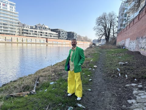 Z okazji Międzynarodowego Dnia Wody sprzątali nabrzeże Odry. Artyści, działacze społeczni i ekolodzy połączyli siły - 2