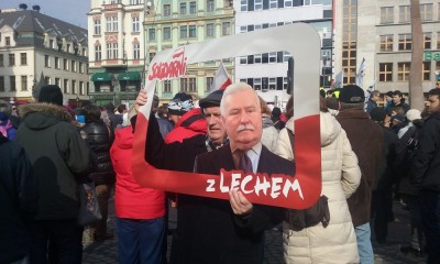W obronie Lecha Wałęsy na Placu Solnym we Wrocławiu [FILM i ZDJĘCIA]