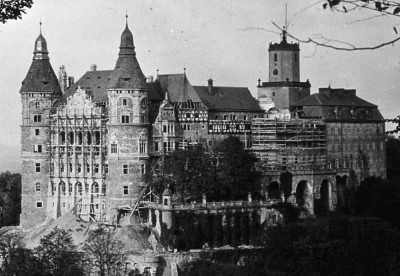 Ksiaz Castle and 1500 unknown photos. Straight from Canada! [VIDEO]